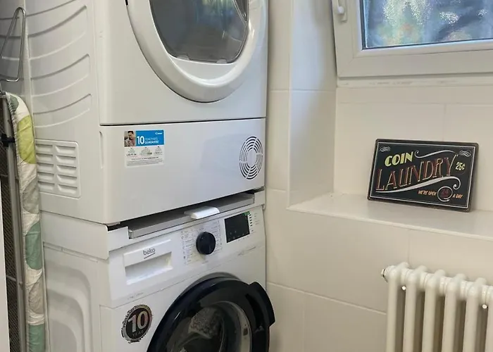 At The Burkulis' Apartman